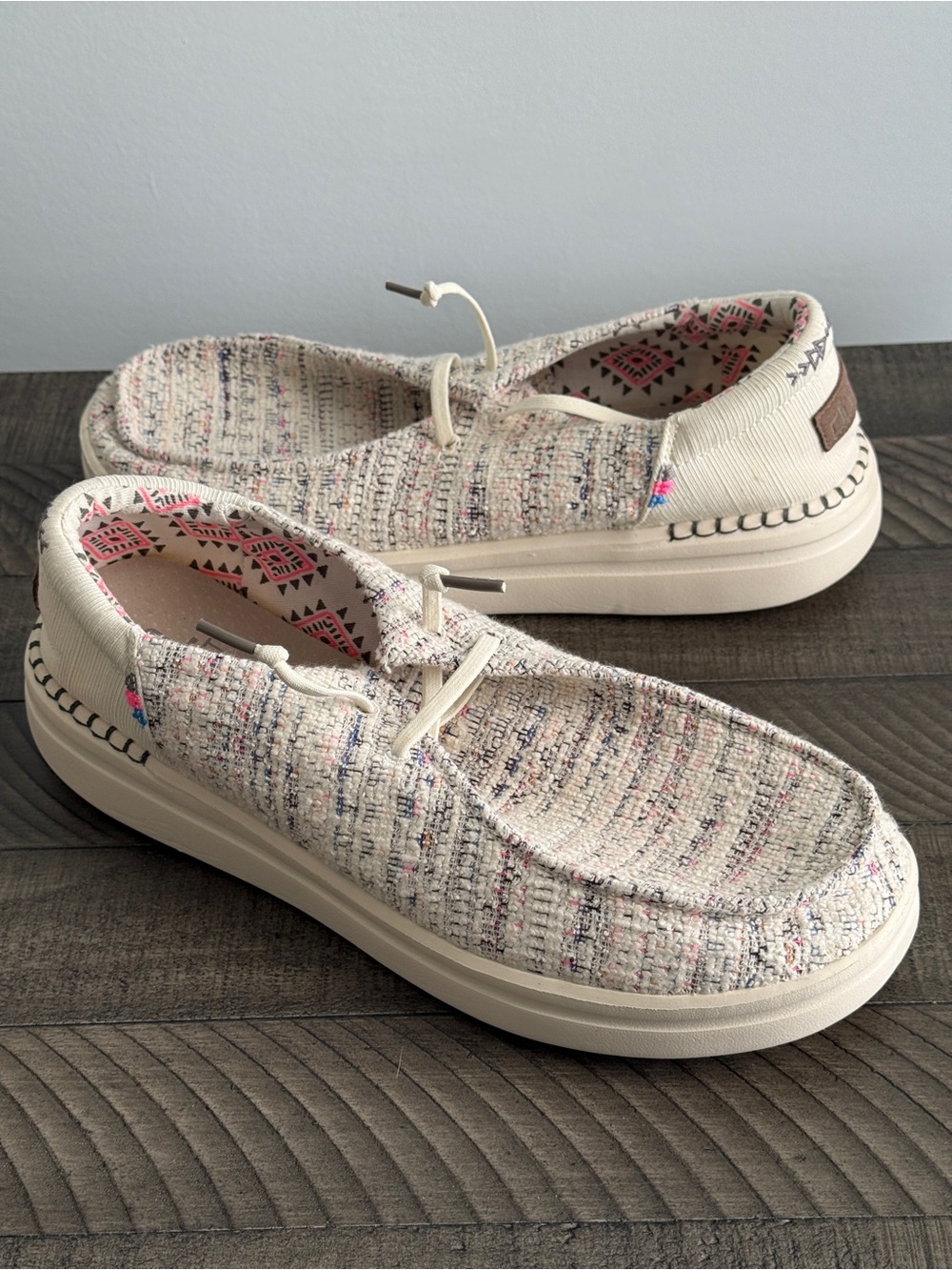 Hey Dude Women's Wendy Rise in "Boho White” Casual Loafers Size 11